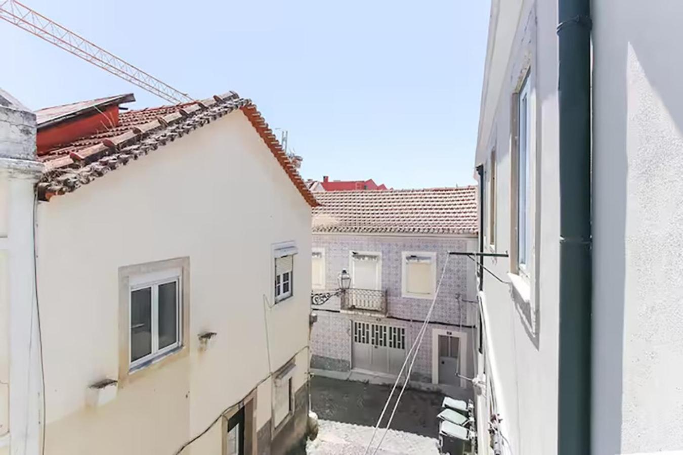 Cura 39 * Lisbon